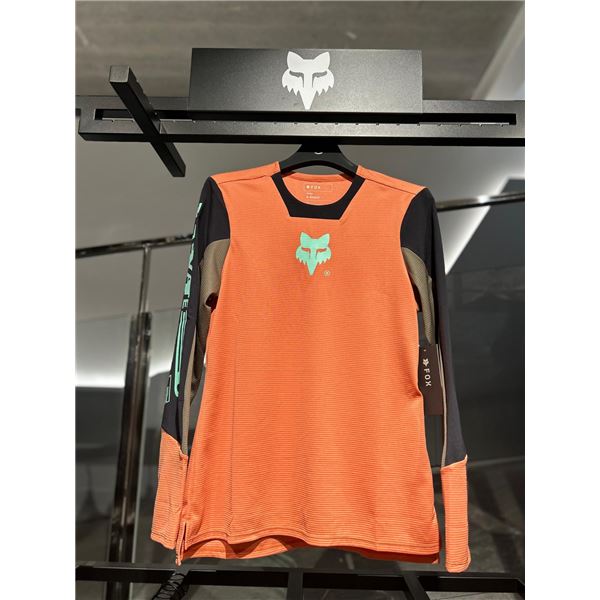 DEFEND SS JERSEY ELEVATED