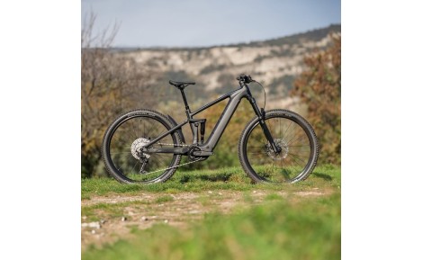 Cómo limpiar correctamente tu bicicleta eléctrica sin dañarla