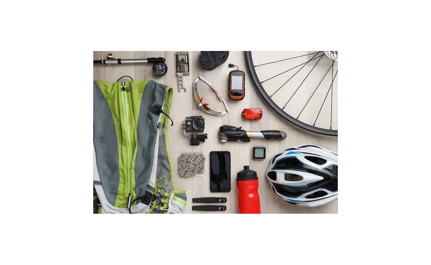 Equipamiento básico para ciclismo: qué necesitas realmente para empezar